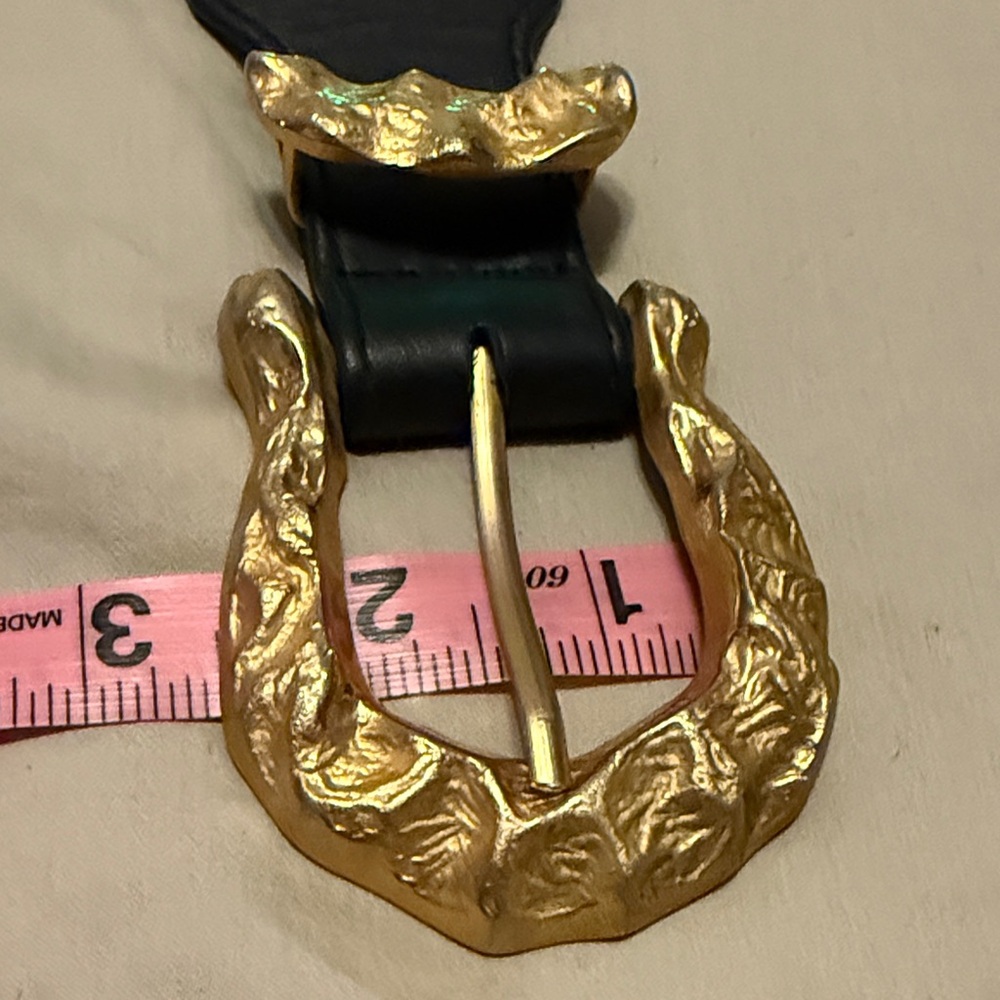 Vintage 80s Sculptural Gold Buckle Wide Black Leather Statement Belt – Power Era - Picture 12 of 16